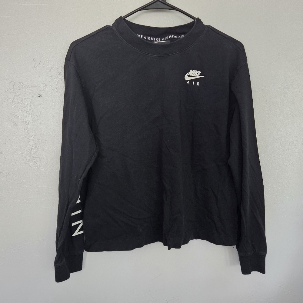 Nike Air Women's Small Black Long Sleeve Shirt Boxy Fit Athleisure Athletic Top